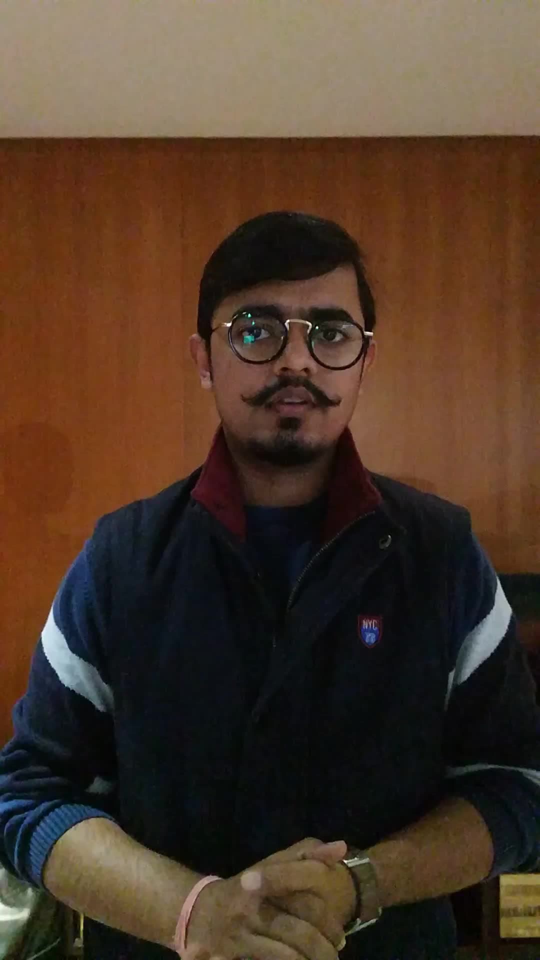 राजनाथ ने सोने का मुकुट लौटाया, कहा- उस गरीब को देना जिसकी बेटी शादी के लायक हो #rajnath #samman #gareeb #muradabad