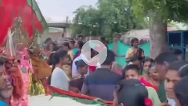 గొల్లపల్లి: చందోలి గ్రామంలో ఘనంగా పీర్ల పండుగ, మతాలకు అతీతంగా వేడుకల్లో పాల్గొన్న గ్రామస్తులు