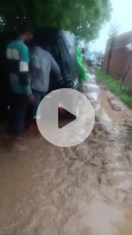 ग्राम शंकरपुर की सड़क है जो कि त्योंथर तहसील में आती है कुश्ती का अखाड़ा है 😁😁😁 #teuthar #madhya pradesh