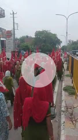 #sabhi sangathanon dwara Sarkar ka virodh pradarshan pakka kam kacchi nokri