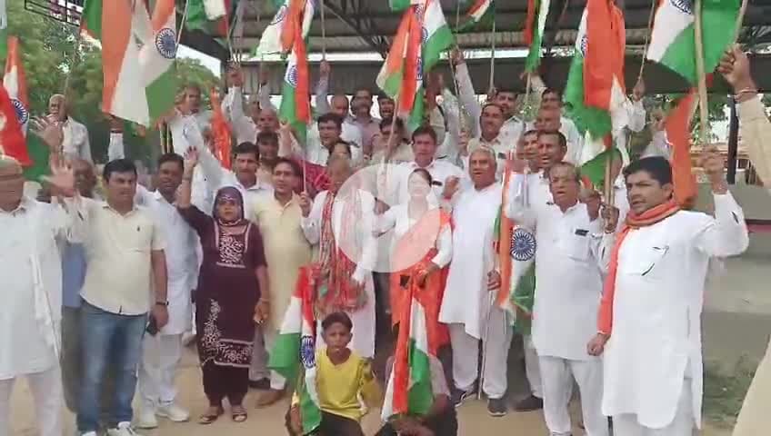 वंदे मातरम् 🇮🇳
आज क्षेत्र चौपटा, ऐलनाबाद में देवतुल्य क्षेत्रवासियों के साथ तिरंगा यात्रा में सम्मिलित हुई। #Nitasha