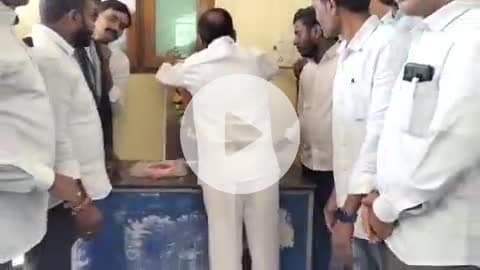 ఉప్పల్: భారత మాజీ ప్రధాని వాజ్పేయి చిత్రపటానికి నివాళులర్పించిన మల్కాజ్గిరి ఎంపీ ఈటెల రాజేందర్