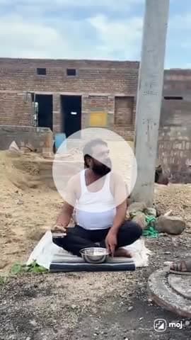 Breaking News: Aaj hasi free me milegi sirf yahan 😂📰”

#PublicComedy #FunnyNews #LOLmoment #PublicMasti