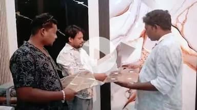 ବାଉଁଶୁଣୀ: ବାଉଁଶୁଣିରେ ଷ୍ଟେଟ ବ୍ୟାଙ୍କ ସମ୍ମୁଖରେ ୟାରୁ ହୋମ୍ ଡେକର ଶୋରୁମ, ଯୋଗାଯୋଗ ପାଇଁ ମୋବାଇଲ ନମ୍ବର -9668659310