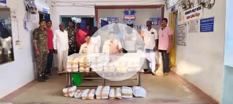 పినపాక: అక్రమంగా తరలిస్తున్న 50 కేజీల గంజాయి 5 గురు నిందితులను పట్టుకున్న బయ్యారం పోలీస్ అధికారులు
