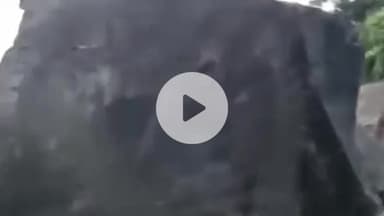 কার্শিয়ং: পুজোর আগে ধসের দাপট, অচল বাংলার সিকিমমুখী লাইফ লাইন, সেবক–কালিঝোড়া এলাকায় জাতীয় সড়কে বন্ধ গাড়ি চলাচল