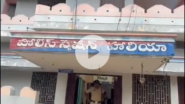 అనుముల: పట్టణంలో మహిళా మెడలో నుండి పుస్తెలతాడు చోరీ చేసిన ఇద్దరు చైన్ స్నాచర్లు అరెస్టు