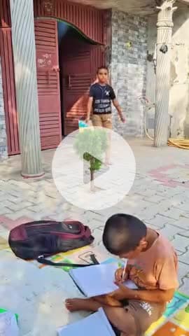 शादी का कार्ड आया है 😂😂😂😂😂

#viral #funny #comedy #marrigecomedy #sadicard #standupcomedy #fun