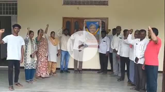 తిప్పర్తి: భారతదేశ కమ్యూనిస్టు ఉద్యమ నిర్మాణంలో ప్రథమ పాత్ర పోషించిన వ్యక్తి కామ్రేడ్ సీతారాం ఏచూరి: సిపిఎం జిల్లా కమిటీ సభ్యులు