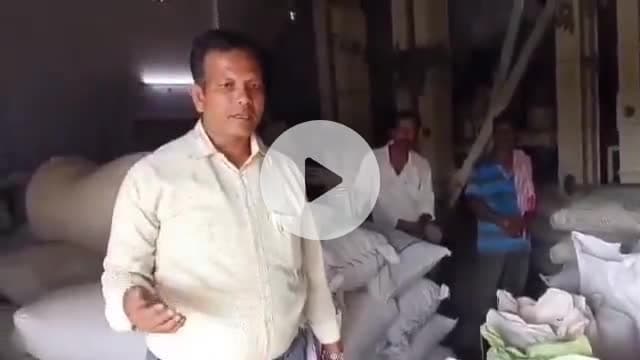 నాంపల్లి: నరసింహ్మలగూడెం లోని రైస్ మిల్లులో ఆకస్మికంగా తనిఖీ చేసిన పౌరసరఫరాల శాఖ డిప్యూటీ తాహసిల్దార్ మాచన రఘునందన్