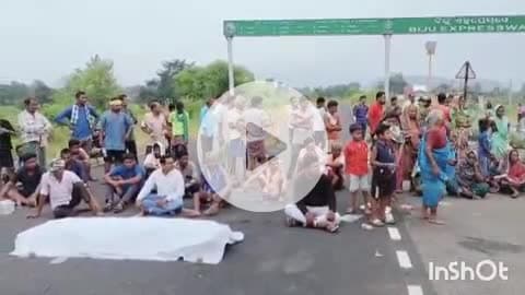 କେଗାଁଓ: ଗୋଲାମୁଣ୍ଡା ଠାରେ ଅଜଣା ଟ୍ରକ ଧକ୍କାରେ ବାଇକ ଆରୋହୀ ମୃତ ଘଟଣା, କ୍ଷତିପୂରଣ ଦାବୀରେ ରାସ୍ତାରୋକ