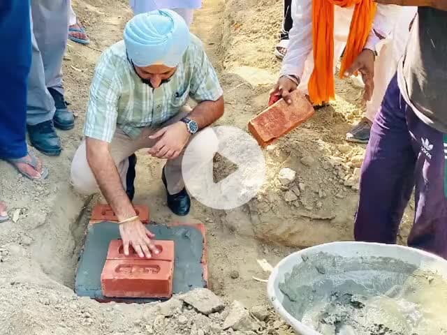ਬਾਘਾ ਪੁਰਾਣਾ: ਹਲਕਾ ਬਾਘਾ ਪੁਰਾਣਾ ਤੋਂ ਵਿਧਾਇਕ ਅੰਮ੍ਰਿਤ ਪਾਲ ਸਿੰਘ ਸੁਖਾਨੰਦ ਨੇ ਪਿੰਡ ਜੀਤਾ ਸਿੰਘ ਵਾਲਾ ਵਿੱਚ ਖੇਡ ਗਰਾਉਂਡ ਦਾ ਰੱਖਿਆ ਨੀ ਪੱਥਰ