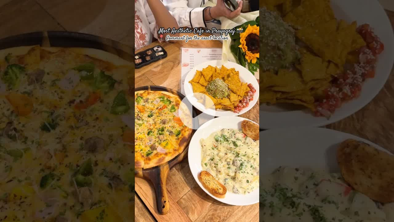 Cafe Meraki- Aesthetically Beautiful 🌸 #ytshorts #prayagraj #prayagrajcafe #aestheticcafe
