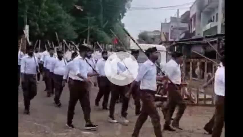 मक्सूदनगढ़: मक्सूदनगढ़ में राष्ट्रीय स्वयंसेवक संघ ने निकाला पद संचलन नगर के लोगों ने किया जगह-जगह भव्य स्वागत