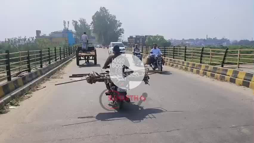 इस तरीके से लोहा ले जाना कितना सही है ?
#newsincards #roorkeecity #PushkarSinghDhami #roorkeediaries #RoorkeeNews #Alvar