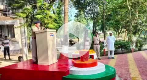 पाकुड़: पाकुड़ में पुलिस संस्मरण दिवस पर शहीदों को एसडीपीओ समेत कई ने दी श्रद्धांजलि #force