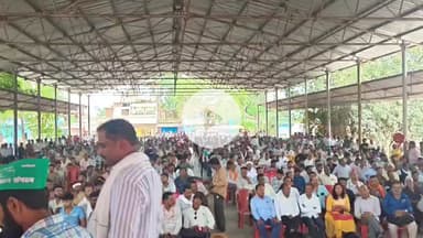 #पराली_जलाने पर मुकदमा दर्ज होने के विरोध में किसानों ने #मध्यप्रदेश सरकार को दिखाई अपनी ताकत।#पनागर_जबलपुर 
@farmers showed their strength to the #MadhyaPradesh government in protest against filing of cases for burning stubble. #P