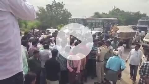 కొండమల్లేపల్లి: మిల్లు వద్ద పత్తి కొనుగోలు పై రైతులు ఆందోళన
