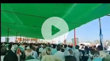 नरकटिया: नरकटिया विधानसभा के बनकटवा में बुधवार को तेजस्वी की सभा में बंजरिया से हजारों की संख्या में लोग शामिल हुए