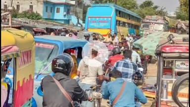 गौराबौरम: सुपौल-कोठीपुल चौक पर शनिवार को भीषण जाम, घंटों फंसे रहे राहगीर