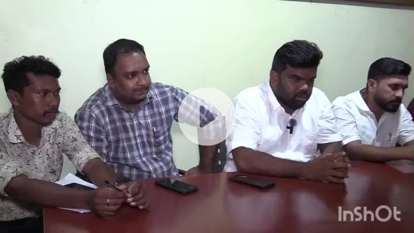 നിലമ്പൂർ: സീറ്റ് നൽകാത്തതിൽ പ്രതിഷേധം, രാജിവെക്കുന്നതായി യൂത്ത് കോൺഗ്രസ് ഭാരവാഹികൾ നിലമ്പൂർ കോൺഗ്രസ് ഓഫീസിൽ അറിയിച്ചു