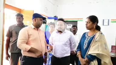 హవేలీ ఘన్పూర్: హవేలీ ఘన్పూర్ నామినేషన్ కేంద్రాన్ని పరిశీలించిన జిల్లా కలెక్టర్ రాహుల్ రాజ్