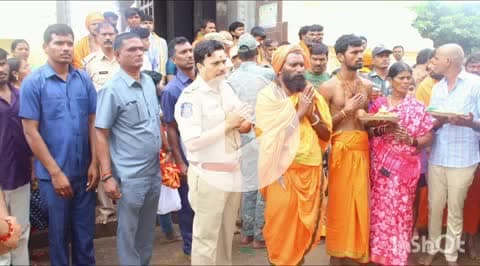 పదర: మద్దిమడుగు ఆంజనేయస్వామి బ్రహ్మోత్సవాల భద్రత ఏర్పాట్లను పరిశీలించిన నాగర్ కర్నూల్ జిల్లా ఎస్పీ డాక్టర్ సంగ్రామ్ సింగ్ జి