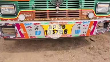 చింతలపాలెం: ఏపీ నుంచి తెలంగాణకు అక్రమ ధాన్యం:దొండపాడు వద్ద ఏడు ధాన్యం లారీలు సీజ్