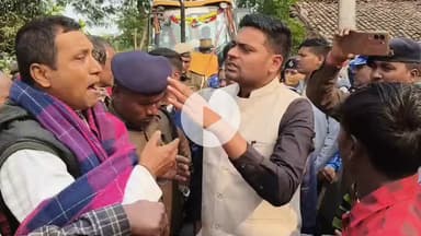 #दरभंगा_लाल शाहपुर में गरीबों पर चल रहे बुल्डोजर का अगुवाई कर रहे दरभंगा सदर डीसीएलआर से गरीबों का पक्ष रखते माले नेता
