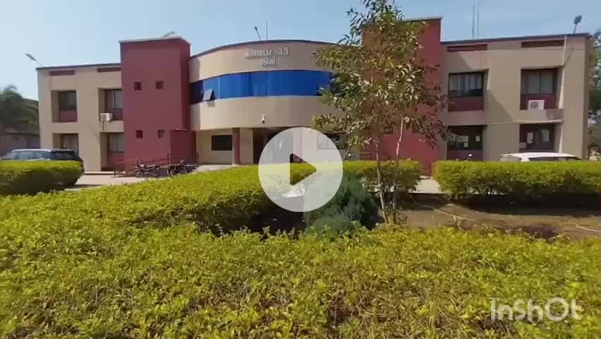 કુંકાવાવ: વડીયા શહેરમાં આવેલ સિનિયર સિટીઝન ઓફિસ ખાતે કોમ્પ્યુટર નો અભાવ