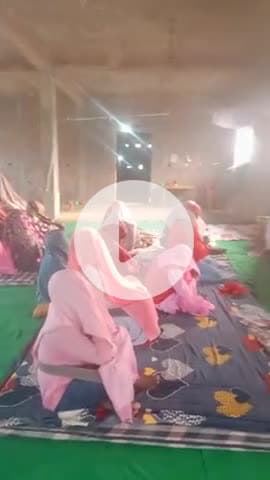 जयगुरूदेव आश्रम नन्हकार,मधुबन, पूर्वी चंपारण, बिहार,845420 में जयगुरूदेव बाबा उमाकांत जी महाराज के आदेश पर साधना करते