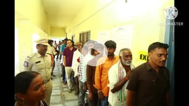 దామరచర్ల: దామరచర్లలోని పోలింగ్ బూత్ ను ఆకస్మికంగా పరిశీలించిన ఎన్నికల జిల్లా సాధారణ పరిశీలకురాలు కొర్ర లక్ష్మి