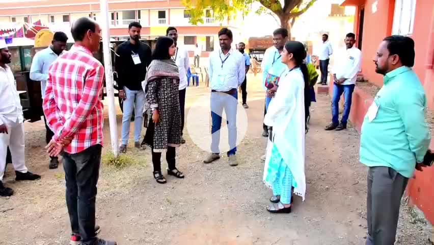 ముస్తాబాద్: ఓట్లు లెక్కింపు కేంద్రాల్లో రాజన్న సిరిసిల్ల జిల్లా ఇన్చార్జి కలెక్టర్ గరిమ అగ్రవాల్ పరిశీలన