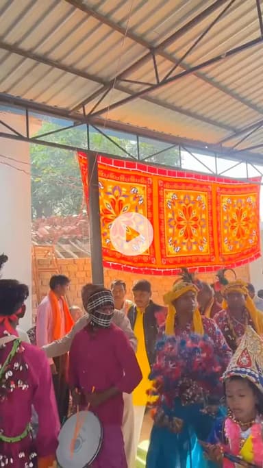 ग्राम देऊरतराई में यादव समाज द्वारा आयोजित गीता जयंती कार्यक्रम में बतौर मुख्य अतिथि सम्मिलित हुआ ।

 #बालोद