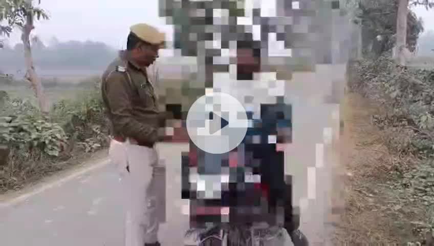 पुरनहिया: पुरनहिया थाना पुलिस ने बराही में बाइक से 81 बोतल शराब के साथ एक कारोबारी को किया गिरफ्तार