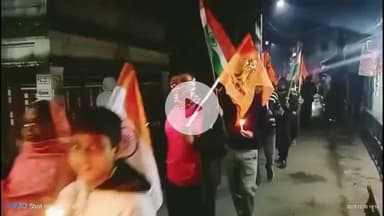 সুতাহাটা: বাংলাদেশে হিন্দু শ্রমিকে গাছে বেঁধে পিটিয়ে হত্যা করে পুড়িয়ে মারার ঘটনাযর প্রতিবাদে মোমবাতি মিছিল সুতাহাটা