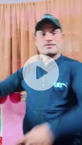 ek duje ke Dil per humne Naam likh Dale Apne Prem kahani ka anjam nip dalen