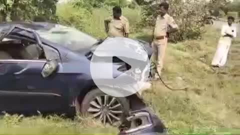 திட்டக்குடி: திட்டக்குடி அருகே கார் கவிழ்ந்த விபத்தில் வழக்கறிஞர் உயிரிழப்பு