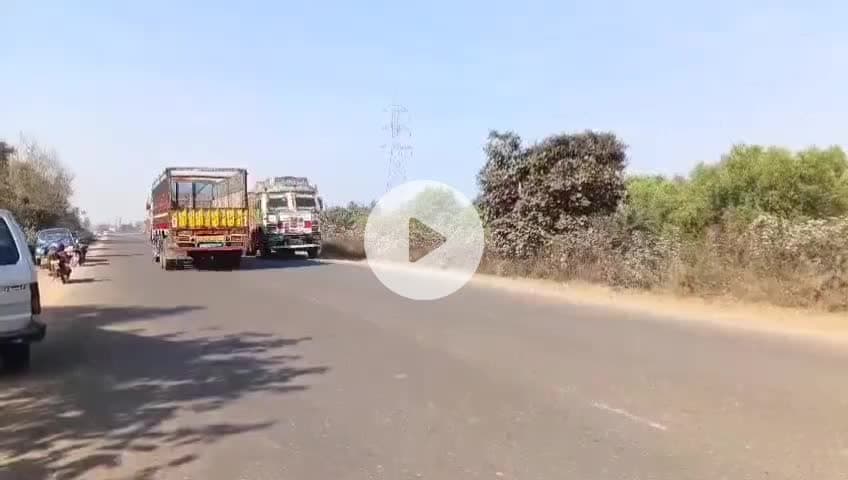 পাণ্ডবেশ্বর: ৬০ নম্বর জাতীয় সড়কের খোট্টাডিহি মোড় থেকে বিলপাহাড়ি মোড় সংলগ্ন এলাকায় পথ দুর্ঘটনায় আহত ২