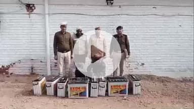 बवानी खेड़ा: थाना बवानी खेड़ा पुलिस ने पेट्रोल पंप से बैटरी चोरी करने वाले 2 शातिर आरोपियों को किया गिरफ्तार, 10 बैटरी व वेगनआर गाड़ी बरामद
