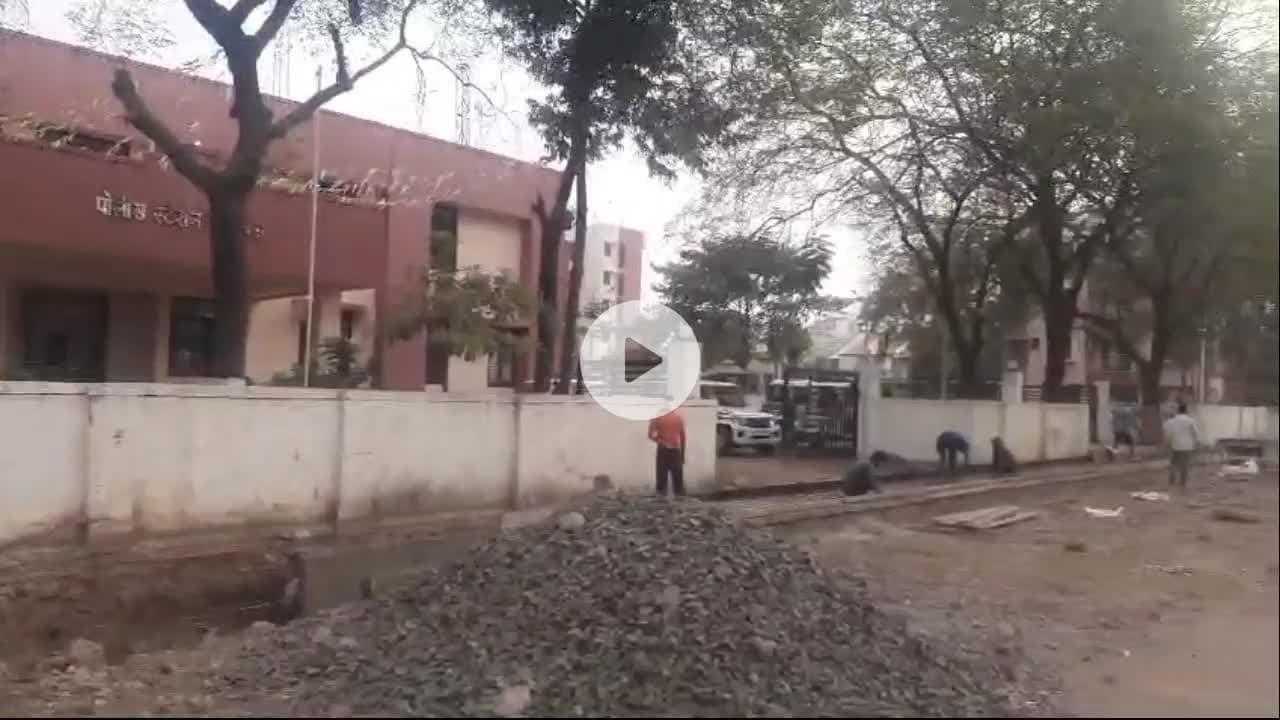 उमरखेड: तहसील कार्यालयातील एका दिव्यांग अधिकाऱ्याकडून 1 लाख 30 हजाराची खंडणी