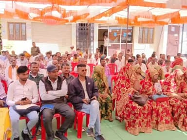 सारंगपुर विधानसभा क्षेत्र में पंचायत स्तर पर चल रही #विकास_यात्रा आज ग्राम-आसारेटा में पहुंची।