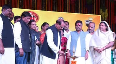 अंबिकापुर: कुदरगढ महोत्सव समापन
#today
#brkingnews 
#update
#Surajpur
#chhattisgarhnews