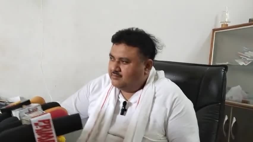 #बांसडीह: बाँसडीह पूर्व चेयरमैन ने निकाय चुनावों एव विकाश पर किया चर्चा सुनील सिंह बब्लू