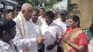 కాజులూరు: కుయ్యేరులో "గడప గడపకు మన ప్రభుత్వం" కార్యక్రమంలో పాల్గొన్న మంత్రి చెల్లుబోయిన వేణుగోపాలకృష్ణ