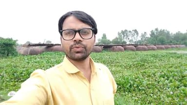 #लखनऊ_गऊ_घाट_मेहंदी_घाट गोमती नदी का कछुआ पुल  ठप पड़ा है सड़ रहे है कछुआ हजारो लोगो का आवागमन ठप #शासन_प्रशासन ध्यान दे