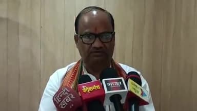 #प्रतापगढ़ सदर विधायक #राजेंद्र_मौर्य ने कहा #स्वामी_प्रसाद_मौर्य का #हिंदू_धर्म पर दिया विवादित बयान #सपा को ले डूबेगा।
