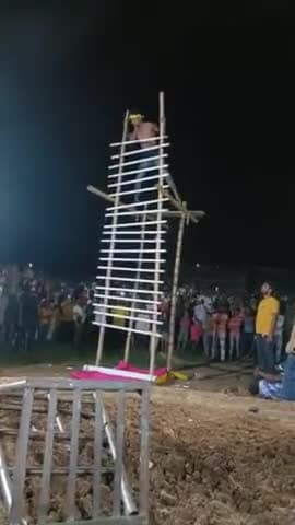 दर्द भरे गम में युवक ने बनाया दर्दनाक वीडियो
#भूल_क्या_हुई
#Short
#Youtube#
#Khatranak
#Gopalganj