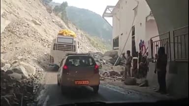 मंडी से मनाली राष्ट्रीय उच्च मार्ग।