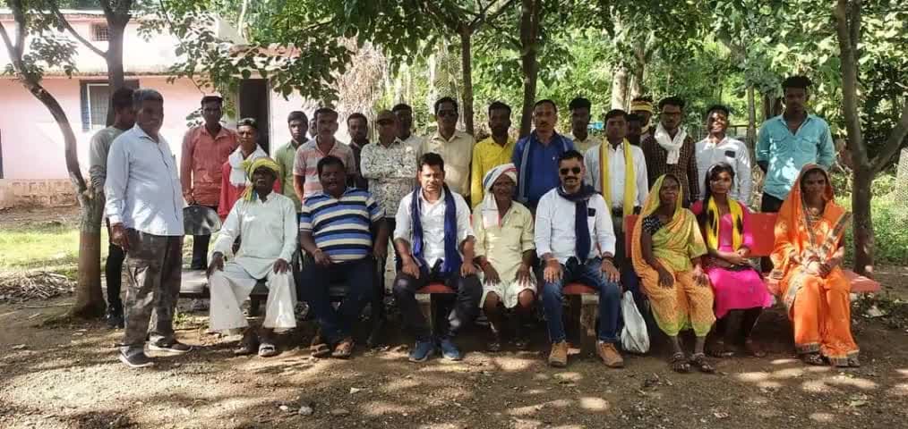 पुलिस अधीक्षक कार्यालय #छिन्दवाड़ा में न्याय की गुहार आज उमरेठ थाना क्षेत्र का मामला जय भीम सेना, ओबीसी महासभा  के साथ